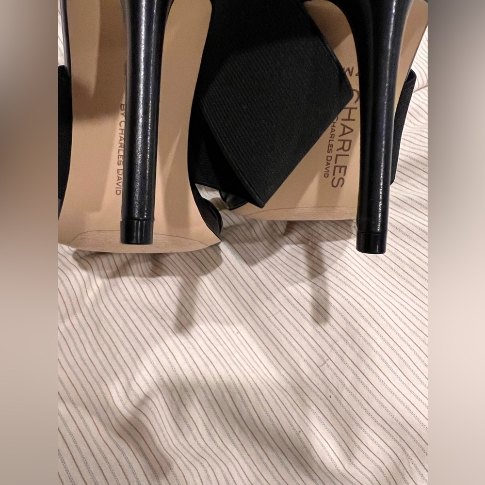 Charles David - Beautiful dressy slides -Charles by Charles David - Picture 6 of 9